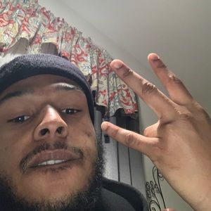 Meet your Posher, Tay